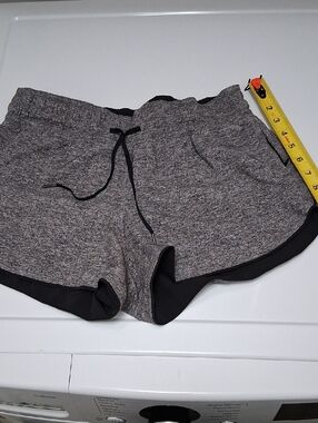 Lululemon Short Size 8